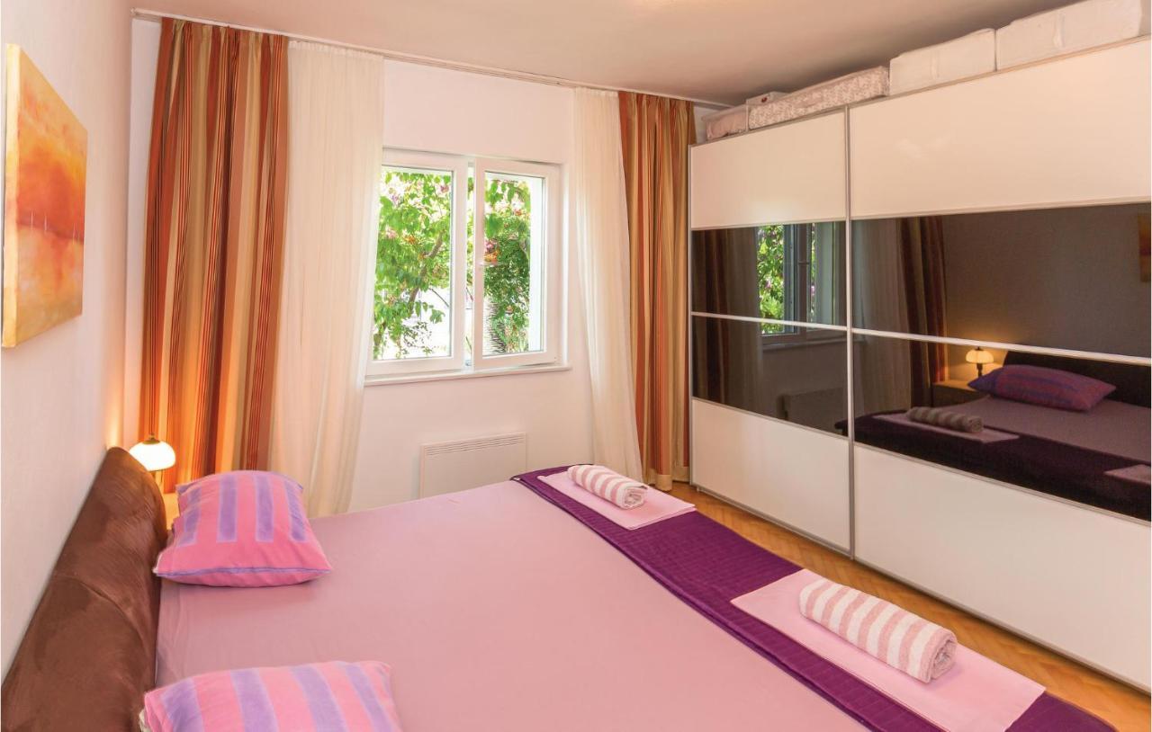 Lovely Apartment In Makarska With Wifi Exterior foto