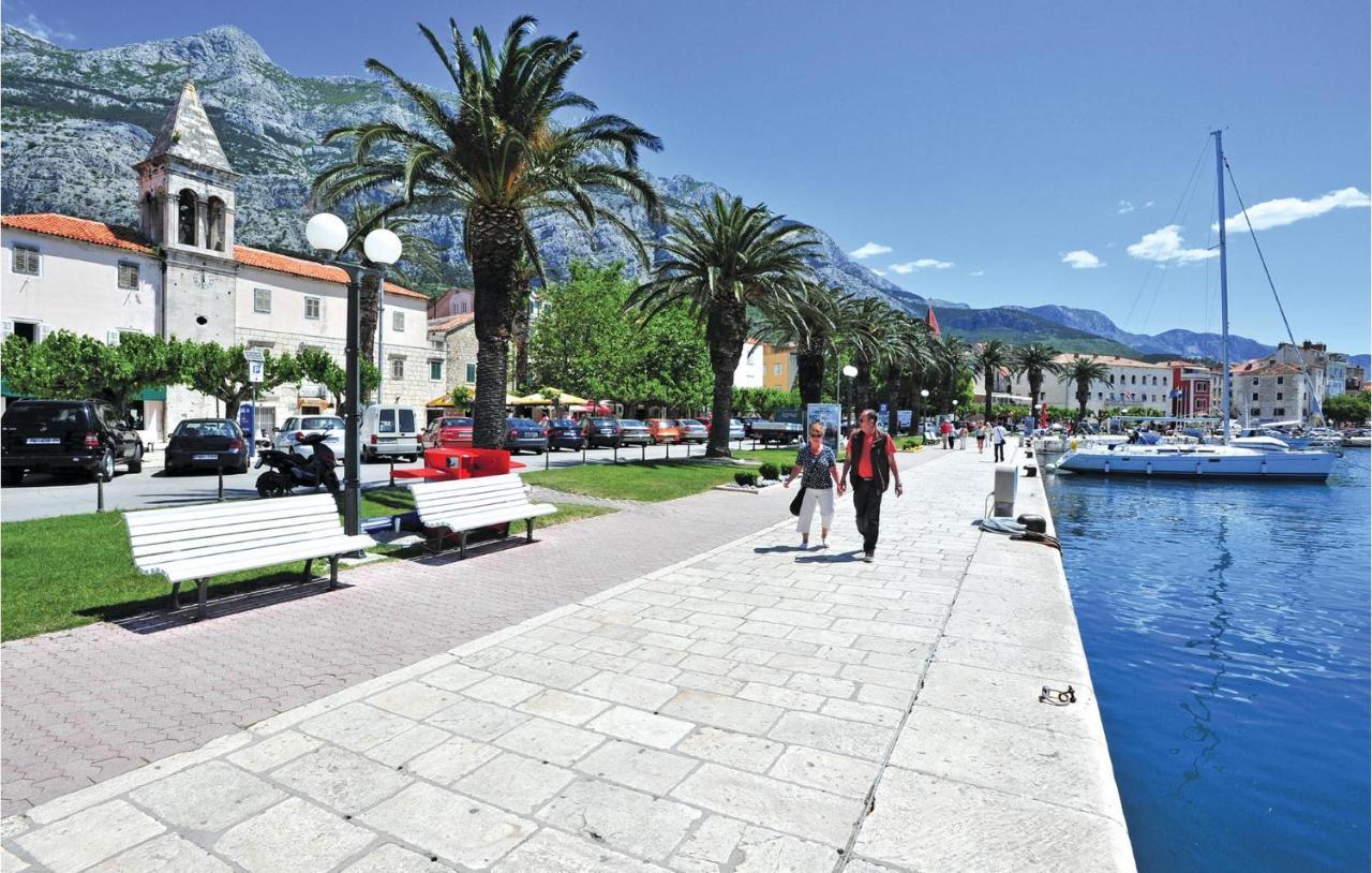 Lovely Apartment In Makarska With Wifi Exterior foto
